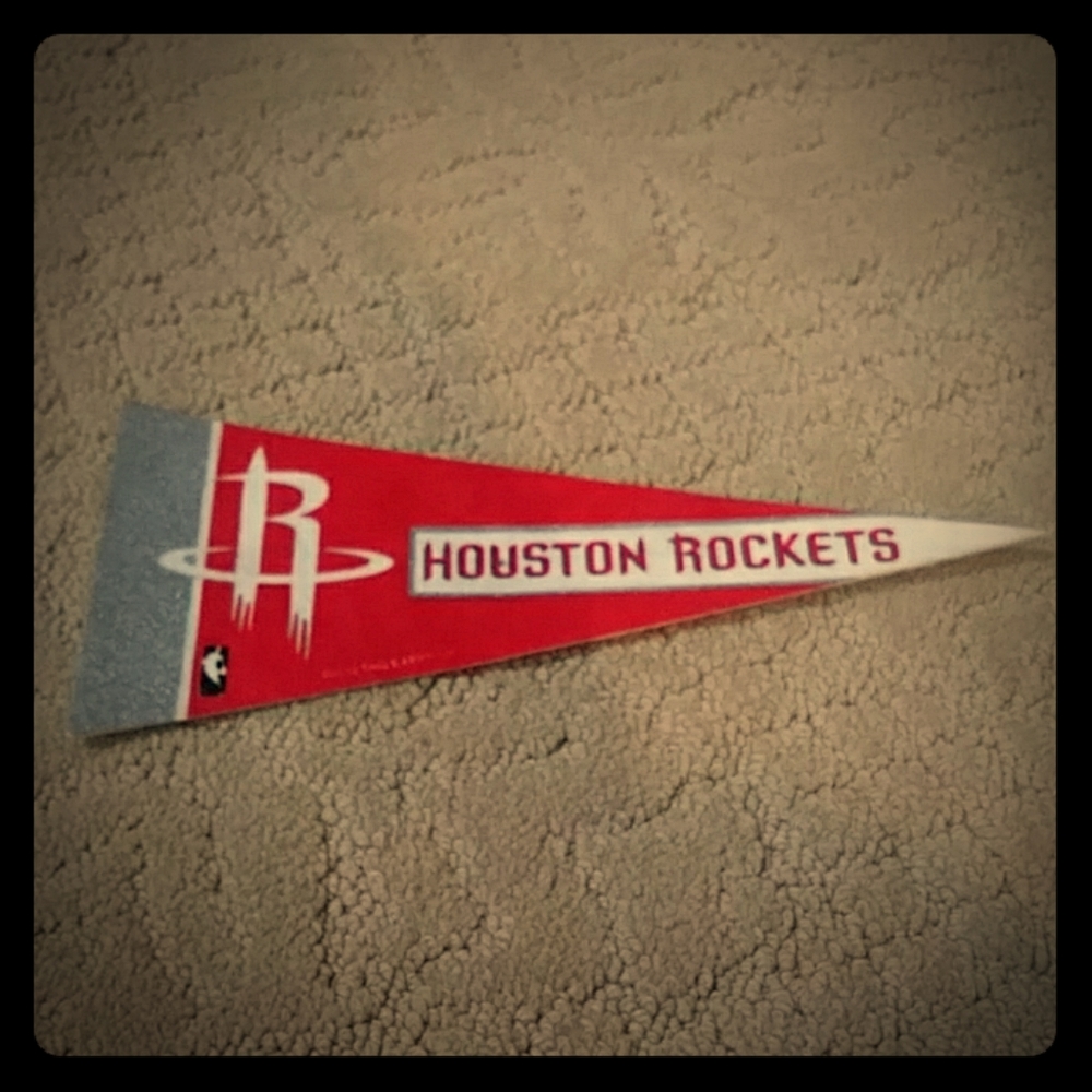 Houston Rockets NBA pennant 4" X 9" inch